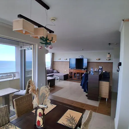 Sea View * غولدن ساندز