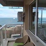Sea View Apartamento *
